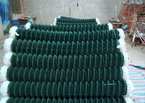 5mm Metall 4 Fuß-Kettenglied-Zaun Pvc Diamond Mesh Fencing Smooth Surface