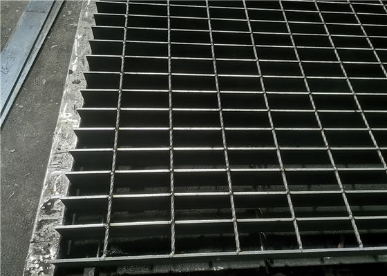 25x5 galvanisierte die Metallbrücke, die industrielle Plattform Q345 ausbreitet