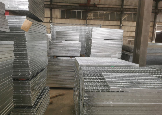 Rostfreie galvanisierte Stahlbreite der Treppen-Schritt-kratzende Brücken-Q235 305mm