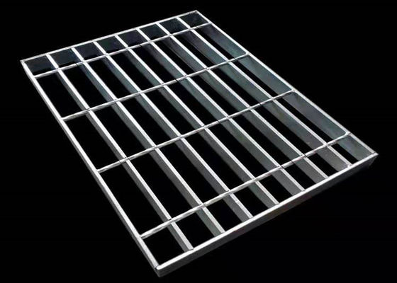 30*100mm galvanisierten geschweißten Stahlgitter-Metallgitter-Gehweg im Freien