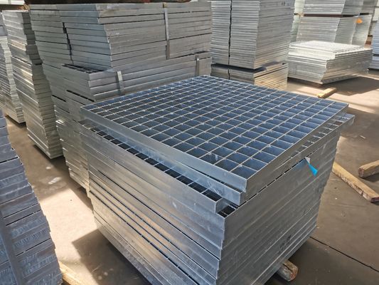 Flach-76mm galvanisierte Stahlgitter-Wärmeableitungs-Treppe, die NAAMM-Standard zerreibt