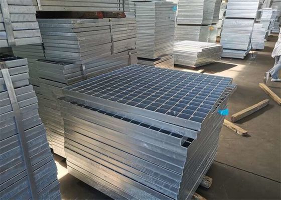 20×5mm heißes Bad-galvanisierte kratzende Gehweg-Metallstahlgitter für Fahrstraßen