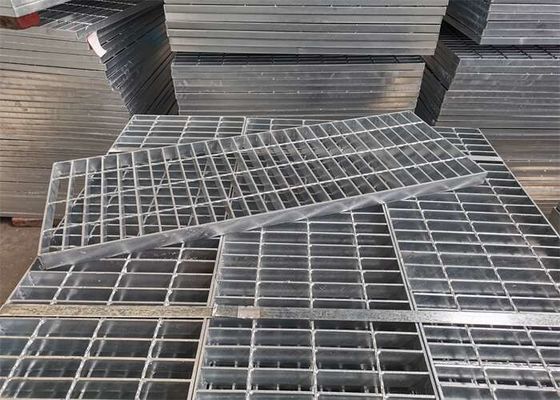 Galvanisierte Fahrstraße des Gleiter-Q235 Beweis zerreibt helle Struktur 32x5mm