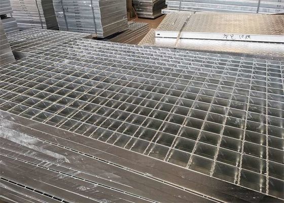 Breite des Antikorrosions-Stahlfahrstraßen-Gitter-1250mm für Chemiefabriken
