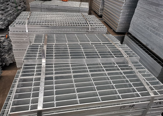 5mm starke Aluminiumbrücke, die 65mm galvanisierte Fahrstraßen-Gitter zerreibt