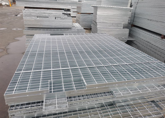 5mm starke Aluminiumbrücke, die 65mm galvanisierte Fahrstraßen-Gitter zerreibt