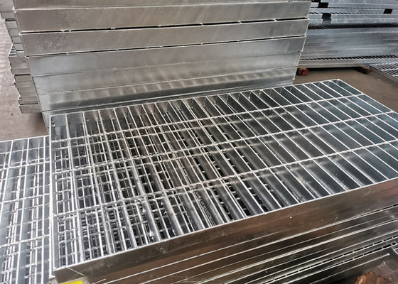 600mm Parkplatz-galvanisiertes Abfluss-Gitter