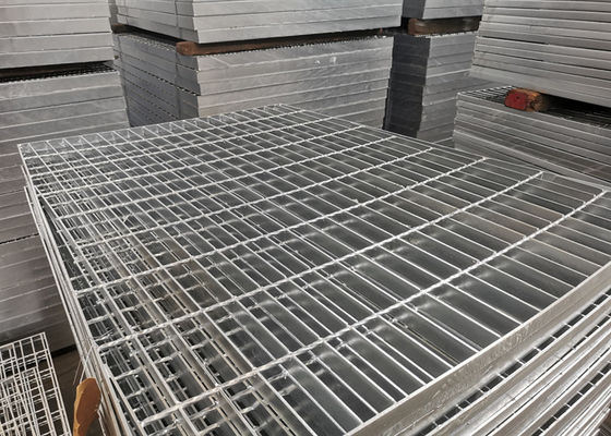 2 Meter Breiten-leichte Gehweg-Gitter-pulverisieren beschichtendes Druck-Schweißen
