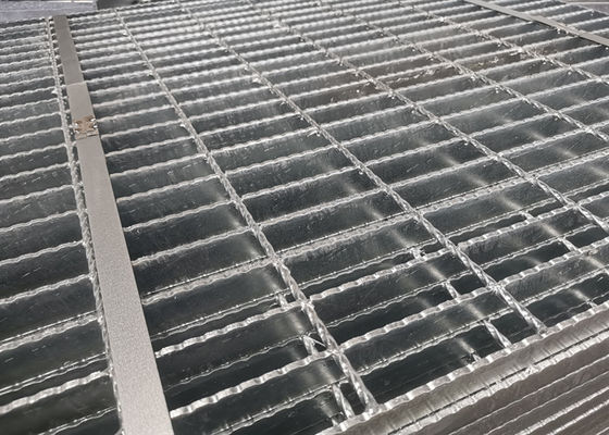 Heißes Bad des Rost-Beweis-Q235 galvanisierte Stahlgitter