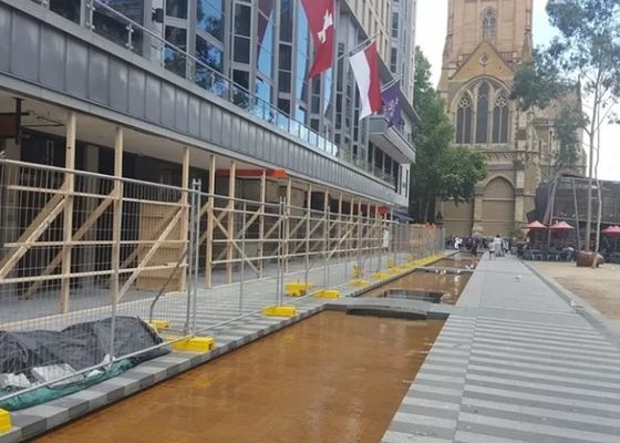 Australischer vorübergehender Standarddraht Dia Heat Treated Zaun-Panels 3mm 4mm